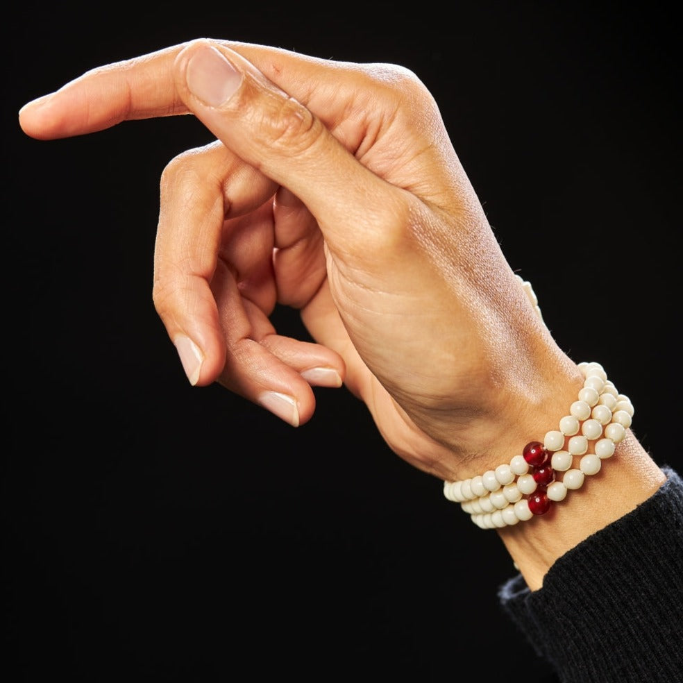 The Traveller Sibha Bracelet: Aqeeq & Dromedary - 99 Beads, 5.5mm
